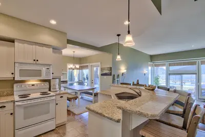 Image de Condo au bord de l'eau sur le lac Shuswap
