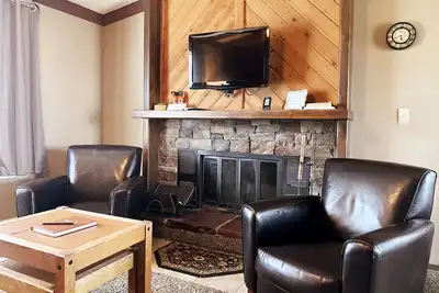 Image de Sandhill East Home - tout le confort de la maison avec de superbes vues sur la montagne