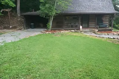 Image de Daybreak Cabin situé à Derby Indiana