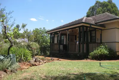 Image de GoldenRose Cottage, calme pittoresque w majestueux vues sur la vallée et étoiles @ nuit