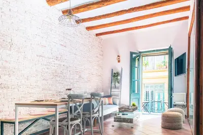 Image de Appartement exclusif à 1 minute de la plage et du marché