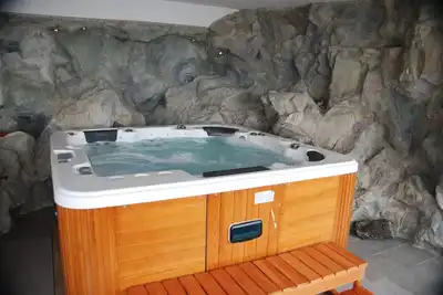 Image de Bain à remous et sauna Naturpark-, Weinbergferienhaus Uhl