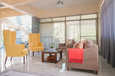 Image de 6br Private Villa w\/ Access to Penthouse & Sweeping Mountain Views!