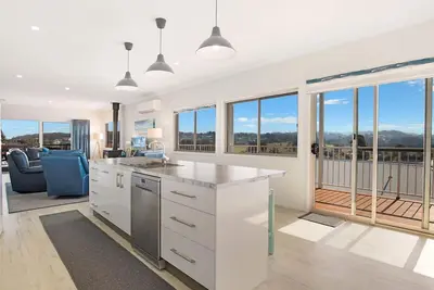 Image de Horseshoe Bay House - Appartement 1 - Position et vues!