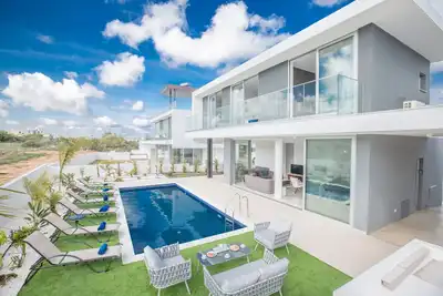 Image de Villa Nikita, belle villa contemporaine 3bdr Protaras avec piscine privée