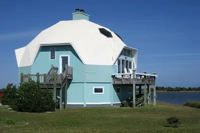 Image de Dome Home sur la voie navigable Intercoastal