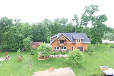 Image de Kayak au centre-ville de Nisswa, Beauty on Gull Lake Chain! Parfait pour les familles.
