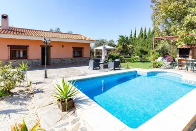 Image de Ferme rustique andalouse avec piscine privée