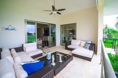 Image de Relax in luxury apartment, private beach & pool