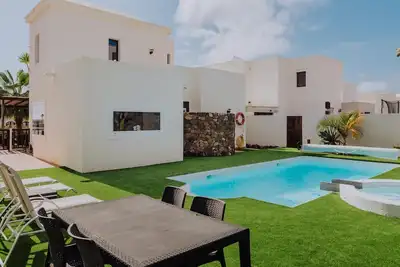 Image de Villa Alba Deluxe & Spa Pool. Vue Sur L'OCÉAN Et Piscine Climatizadle *****
