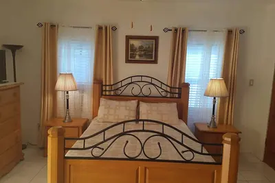 Image de \"Airbab Bermuda Moongate est une charmante maison traditionnelle des Bermudes\"