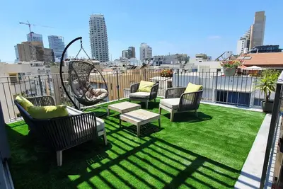Image de Emilia Tlv - Emilia Penthouse suite with balcony