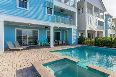 Image de 3064 Parrot Head Place: 8 Br / 8 Ba à Kissimmee, pour 18 personnes