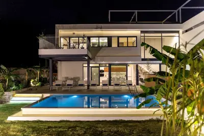 Image de Villa L2, proche plage et commodités, design moderne