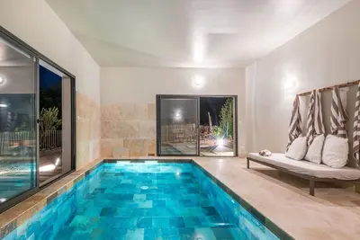Image de Villa Célestine 10 pers. piscine intérieure chauffée