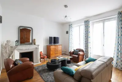 Image de Le Hauban - Trois Chambres Appartement, Couchages 6