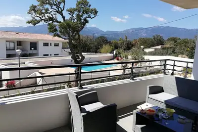 Image de Appartement calme, moderne, 4*, extrêmement bien équipé, grande terrasse, piscine