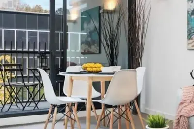 Image de Complete Host Leopold Apartments - Quincy