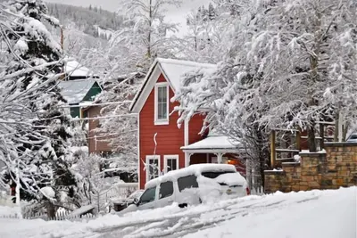 Image de 109 Woodside Avenue: Rénové Maison historique dans la vieille ville, Park City