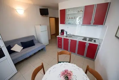 Image de Appartement dans Duće avec vue mer, terrasse, Climatisation, Wifi (132-10)