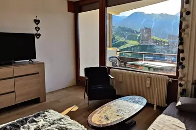 Image de 3 pièces 8 personnes