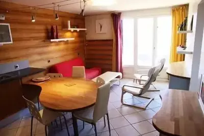 Image de 3 pièces 6 personnes