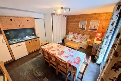 Image de 2 pièces+cabine 6\/8 personnes coeur station 42m²