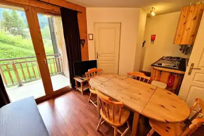 Image de 2 pièces+cabine 4\/6 personnes bien placé