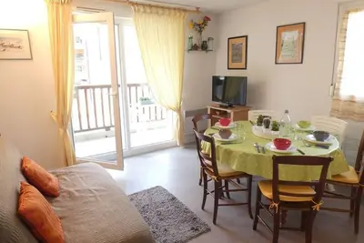 Image de Appartement T3 pour 6 à Saint-Lary-Soulan avec balcon, casier à ski, parking, ascenseur