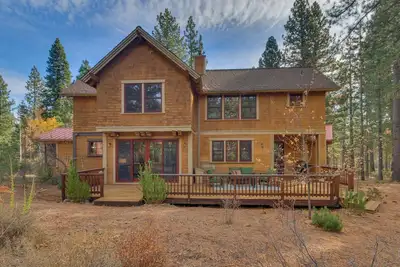 Image de Nouvelle Liste - 4 Br Gray's Crossing Home avec deux suites principales
