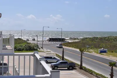 Image de Séparez-vous de tout à la Barefoot Beach House