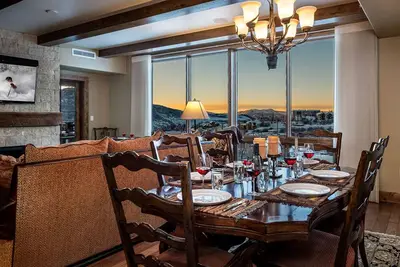 Image de Sunise Ridge: Edgemont - 2br Ultra Luxury Ski in / Ski out
