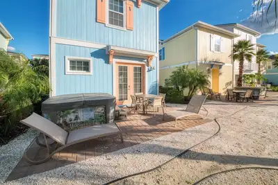 Image de Nouveau sur HomeAway / Vrbo! Commodités de l'hôtel, nettoyage quotidien inclus, près de Disney