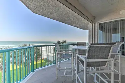 Image de Nouveau! Daytona Beach Seaside Condo avec piscines, bains Ă remous