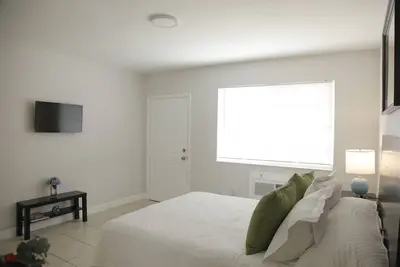 Image de Miami Modern Studio # 8