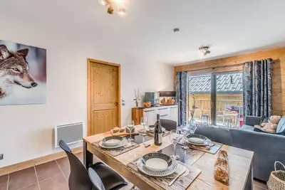 Image de Charmant appartement 4 étoiles, pied des pistes, avec balcon et équipements complets