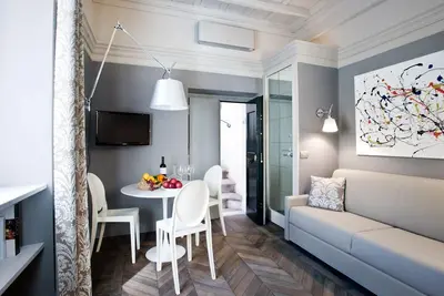 Image de Un appartement de charme exclusif dans un immeuble du XIIIème siècle avec le confort de l'hôtel