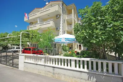 Image de Garçonnière avec le balcon et la vue sur le mer Makarska (As-14667-a)