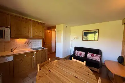 Image de Les Saisies: T2 24m², 4 pers, skis aux pieds, Wifi optionnel