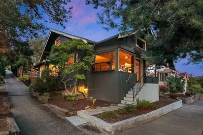 Image de Seattle Vacation Home: Fremont House; 5 bedrooms - sleeps up to 14!