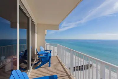 Image de Brand New Luxury Direct Ocean Front View w / Balcony in Panama City Beach, Floride