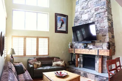 Image de Unique Moose Hollow 5 bed / 5 bath town home with flexible rental options!