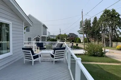 Image de Bonnet Shores Naragansett Bay Views, walk to Private Beach