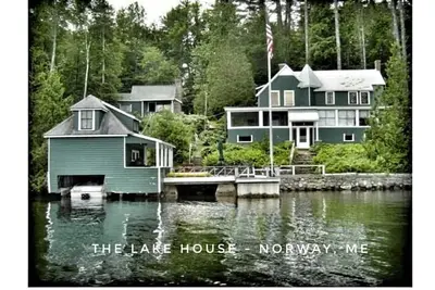Image de Lake Front 3 Season House avec terrasse privée
