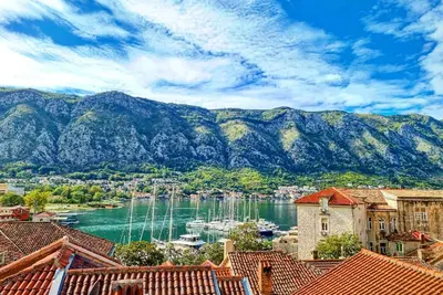 Image de Kotor Bagus: Stylish Old Town Hideaway with Antique Vibes & Cute Seaview Terrace