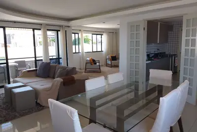 Image de Fantastique Appartement Bord De Mer (03 Suites et 172m2)