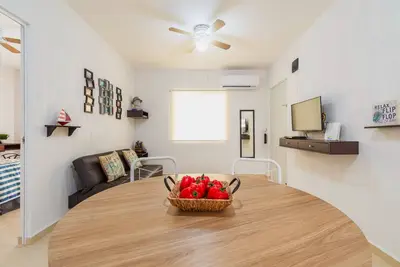 Image de Appartement confortable, moderne, spacieux, minimaliste, confortable et entièrement équipé.