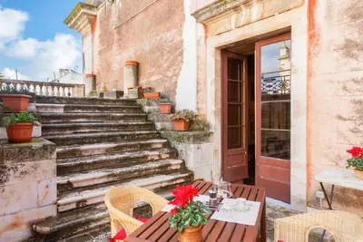 Image de The secret terrace! Castellana Luxury Flat