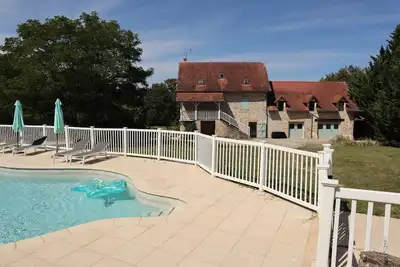 Image de Grande maison de 5 chambres Ă Parisot, Tarn et Garonne avec piscine de 15m