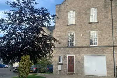 Image de Maison de ville moderne 4 chambres Lake District Kendal 7/8 personnes